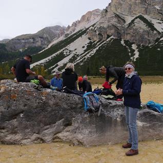 dfde4276-0147-4014-9392-a8a2a09040fe